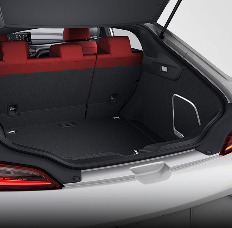 2025 Acura INTEGRA配備行李空間（座椅完全直立）