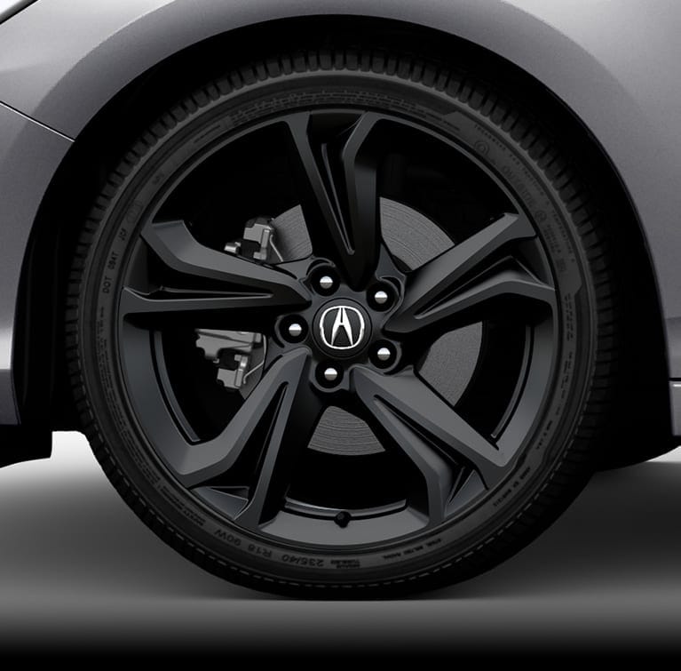 2026 Acura Integra配備19吋Matte Black色配件。