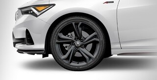 2026 Acura Integra 19吋Matte Black色輪圈配件。