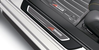 2026 Acura Integra發光門檻飾條配件。