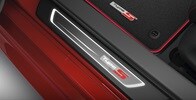 2026 Acura Integra Type S發光門檻飾條配件。