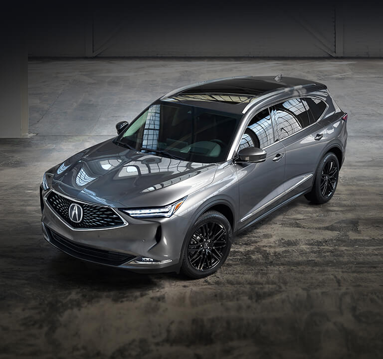 在倉庫的2022Liquid Carbon Metallic色Acura MDX先進組合