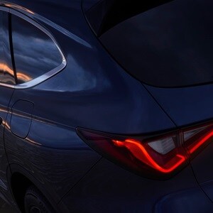 2026 Acura MDX搭配Chicane™ LED尾燈後方視角 2026 Acura MDX搭配Chicane™ LED尾燈後方視角