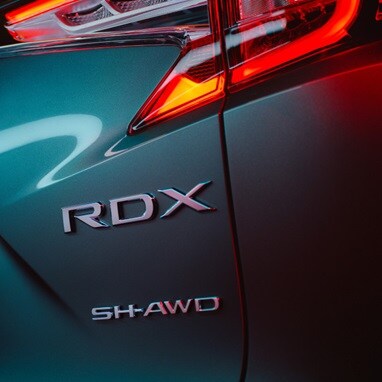 Acura 2026 RDX Super Handling All-Wheel Drive™徽章