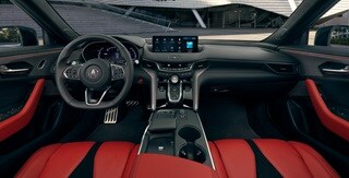 2025 Acura TLX Type S搭配Ebony色內裝。 2025 Acura TLX Type S搭配Ebony色內裝。
