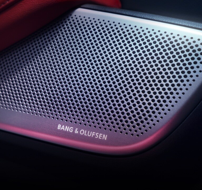 Acura 2024 ZDX配備Bang & Olufsen®豪華音響系統