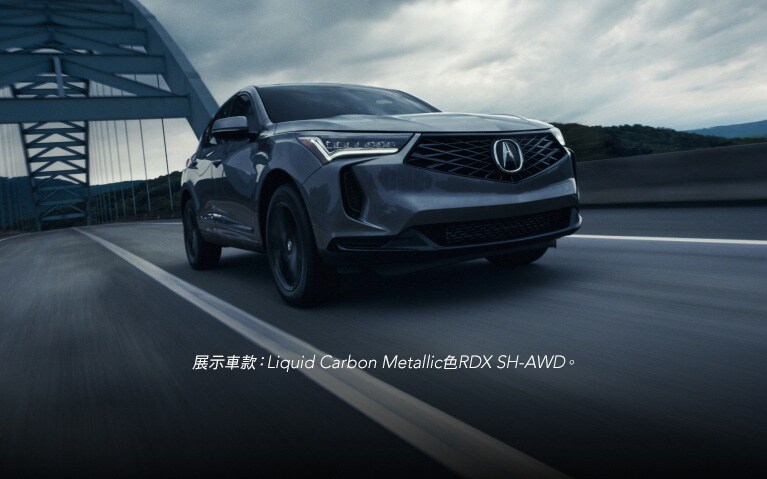 Acura 2026 RDX搭載A-Spec先進組合與Orchid色內裝，展示272馬力* VTEC®渦輪引擎。
